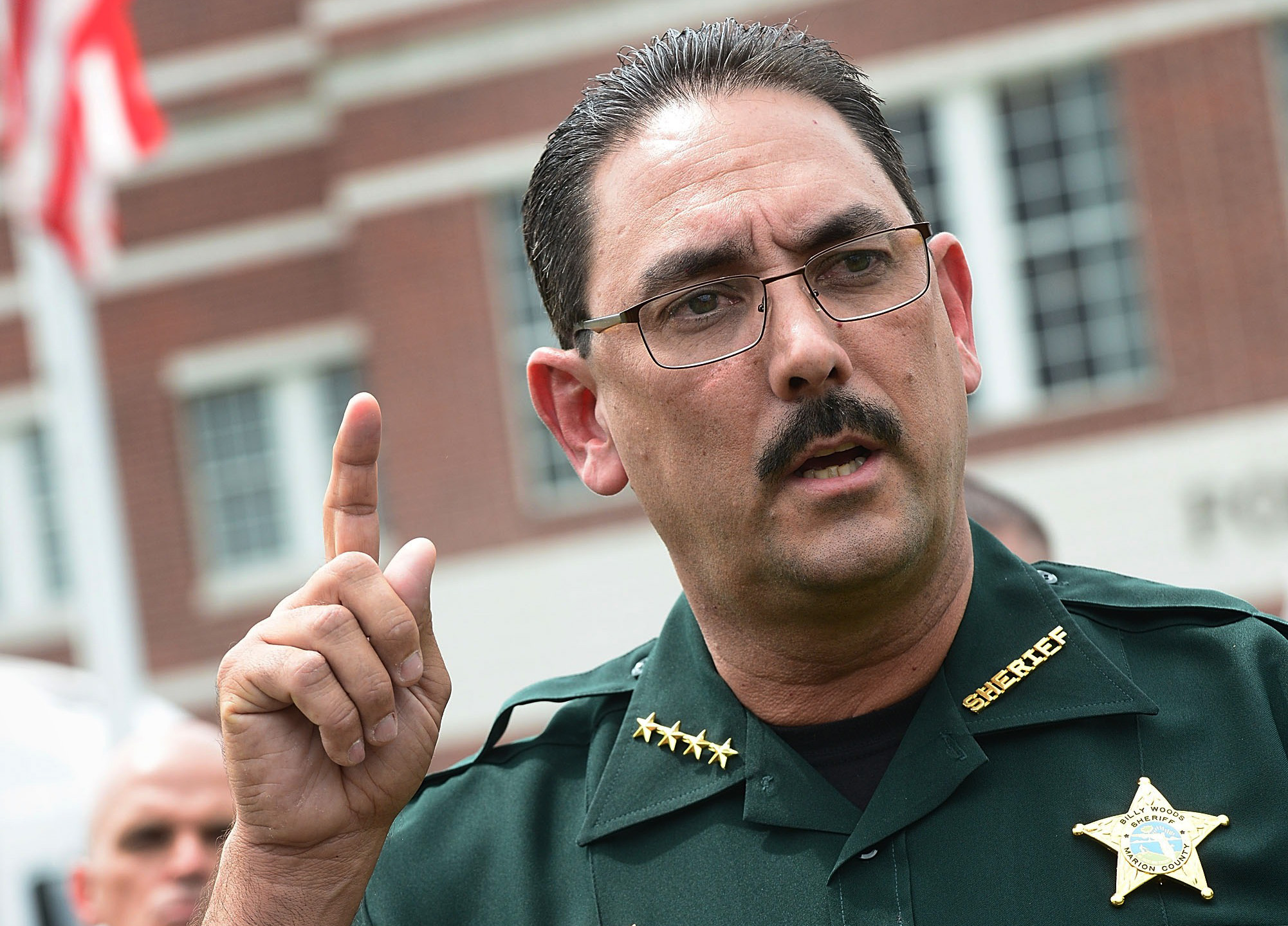 Florida Sheriff Bans Officers From Wearing Masks